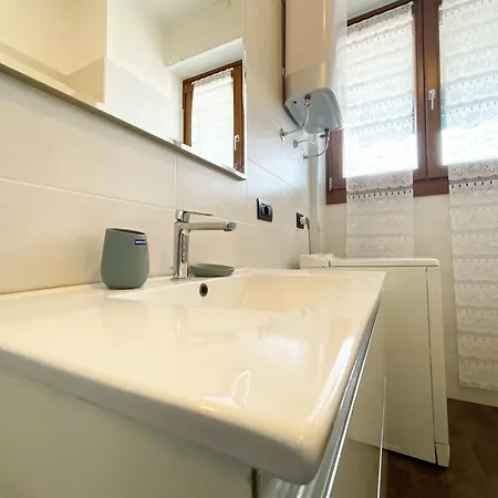 Bwr - Elegant Loft With Terrace, San Siro Apartament *
