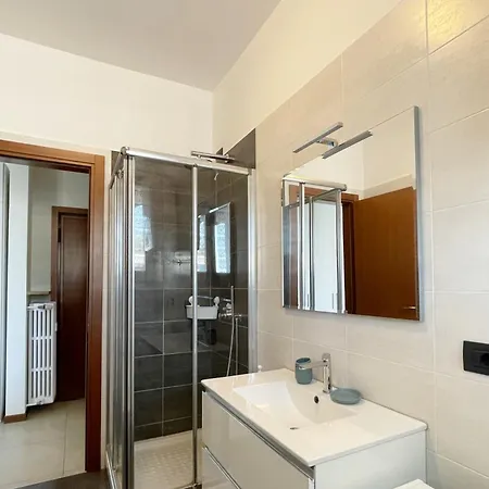 Apartament Bwr - Elegant Loft With Terrace, San Siro