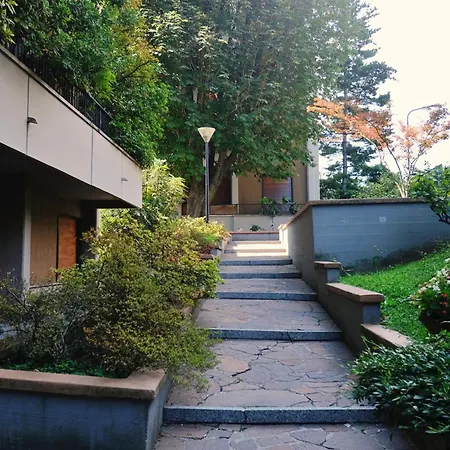Apartament Bwr - Elegant Loft With Terrace, San Siro Mediolan