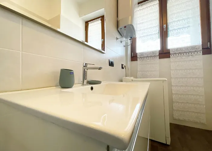 Bwr - Elegant Loft With Terrace, San Siro Apartment *