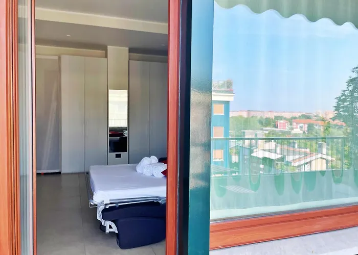 Apartment Bwr - Elegant Loft With Terrace, San Siro